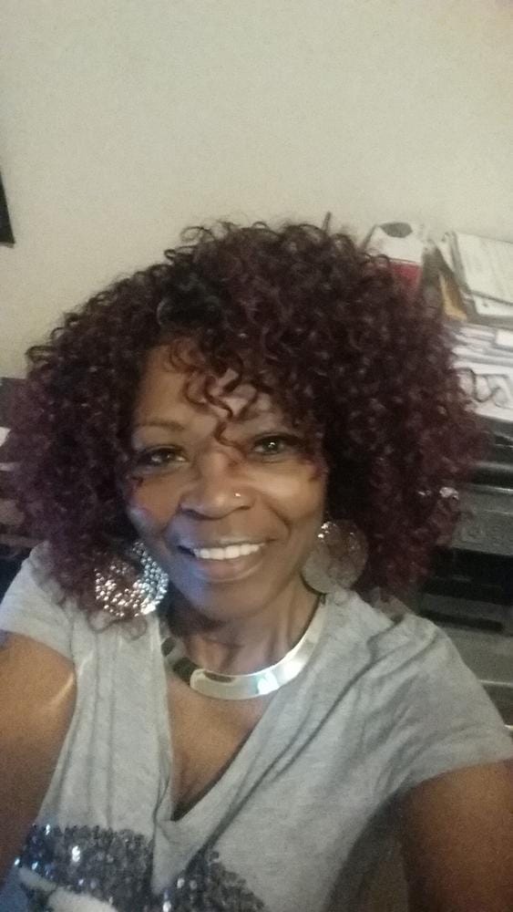 Customer photo review of Its a Wig Puffy