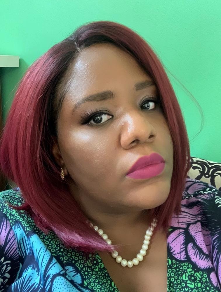 Customer photo review of Outre Synthetic Lace Front Wig - NEESHA 206