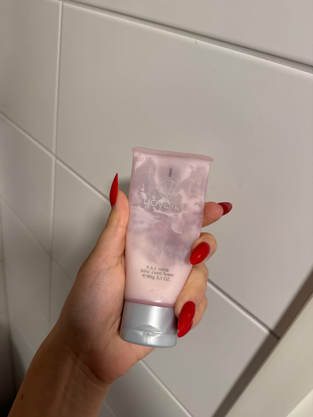 Customer photo review of LIOVERITE Balance Control Foam
