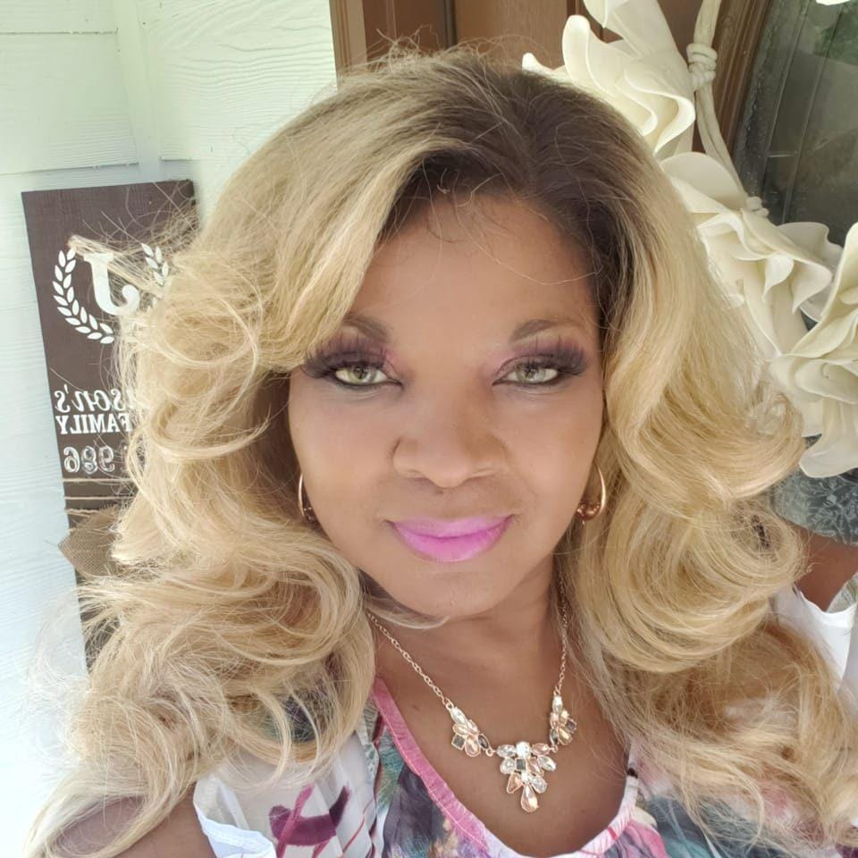 Customer photo review of Outre Perfect Hairline Synthetic HD Lace Wig - JULIANNE