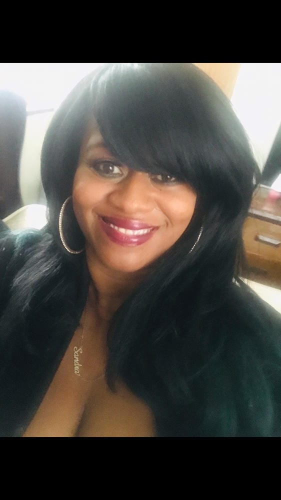 Customer photo review of Isis Brown Sugar Human Hair Mix Wig BS110