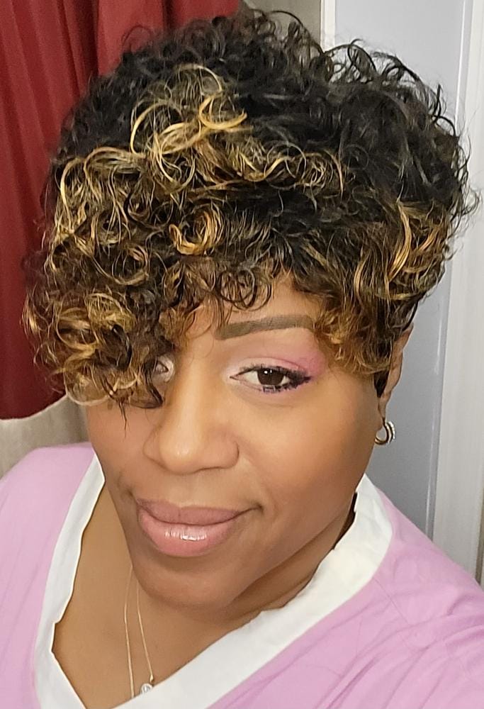 Customer photo review of Zury Sis Synthetic Hair Full Wig - JENNA