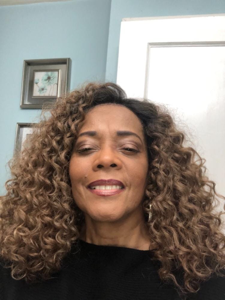 Customer photo review of Outre Synthetic Lace Front Wig Perfect Hairline 13x6 - DOMINICA