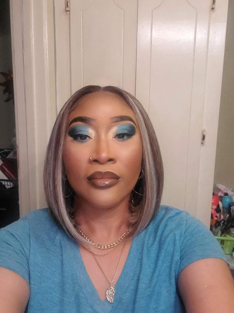 Customer photo review of Outre Synthetic LACE FRONT WIG - PERFECT HAIR LINE 13X4 - JENISSE