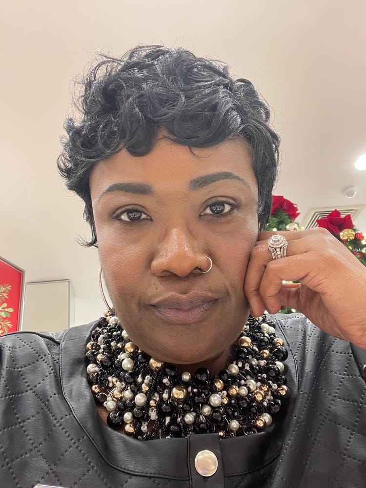 Customer photo review of It's A Wig Synthetic Hair Full Wig - NUNA