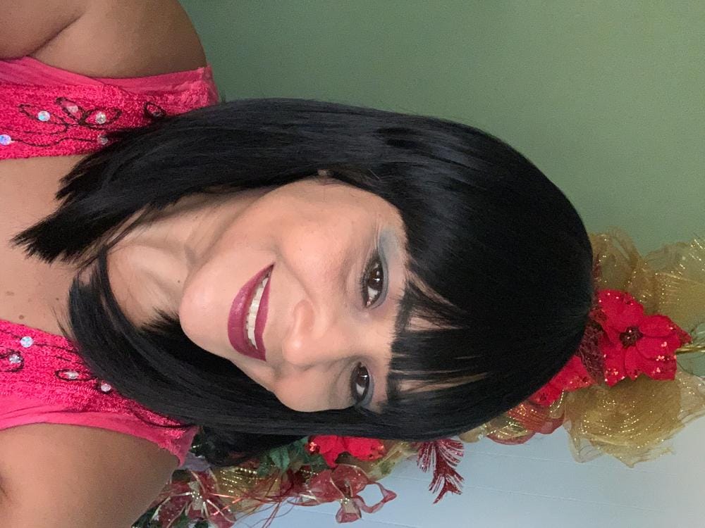 Customer photo review of Outre Quick Weave Half Wig DOMINICAN CURLY (Inspired by Batik Bundle Hair)