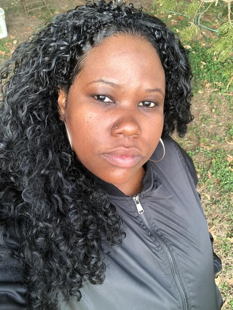 Customer photo review of Outre Quick Weave Half Wig PENNY 26 Inch
