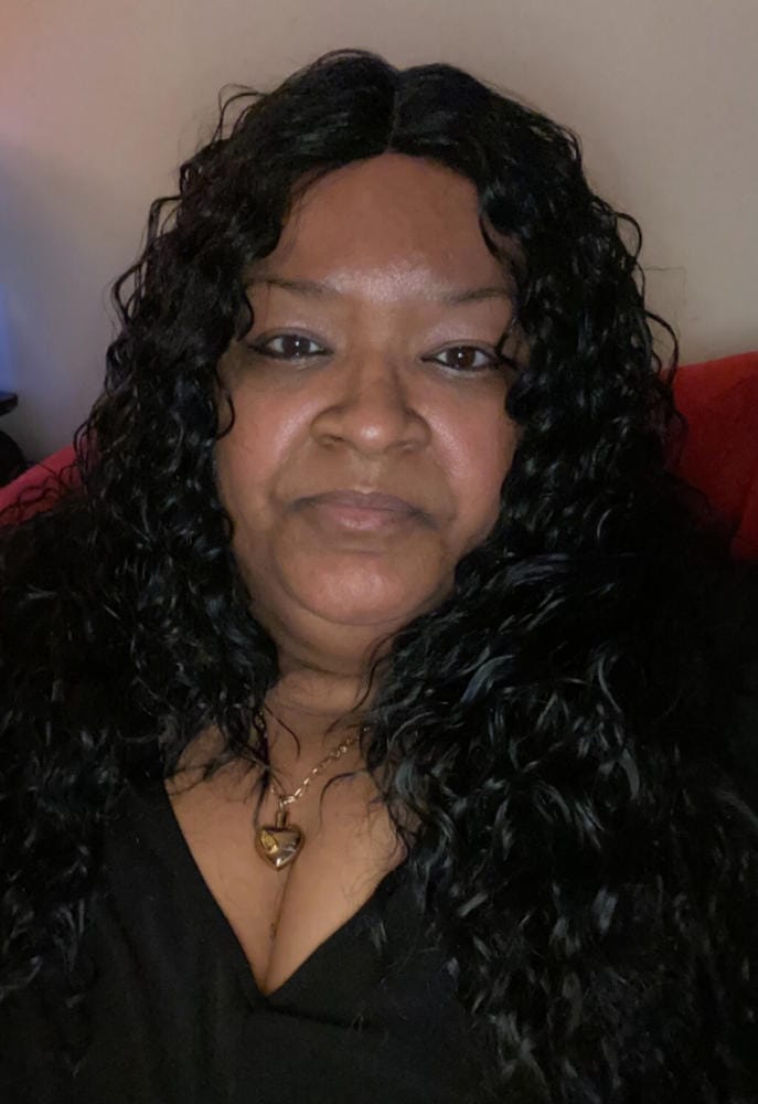 Customer photo review of Outre Synthetic Lace Part Daily Wig - THORA