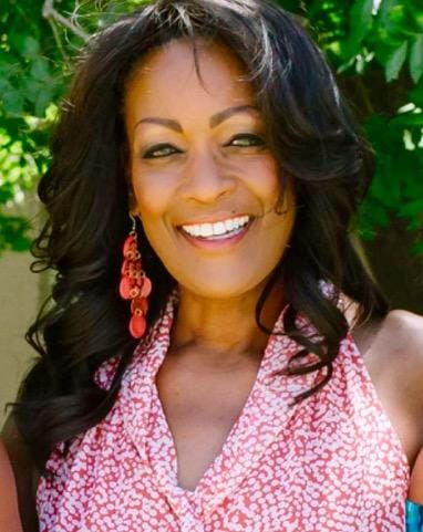 Customer photo review of Freetress Fullcap Band Wig BALI GIRL
