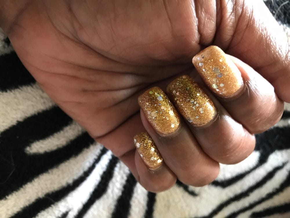 Customer photo review of Ruby Kisses High Shine Nail Polish
