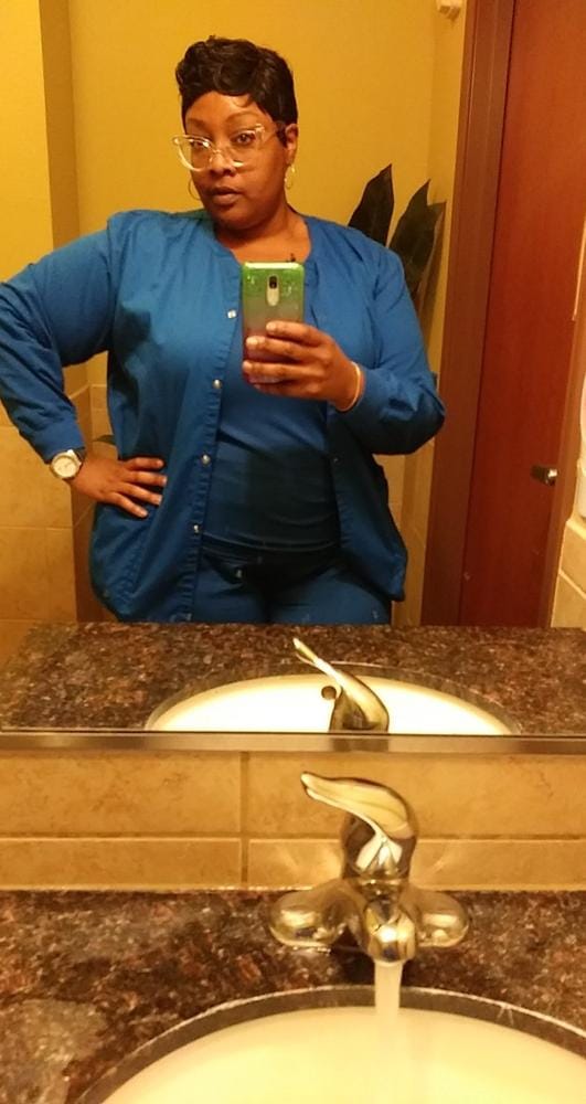 Customer photo review of It's a Wig Quality Synthetic Hair Full Wig - Q PIETTRA