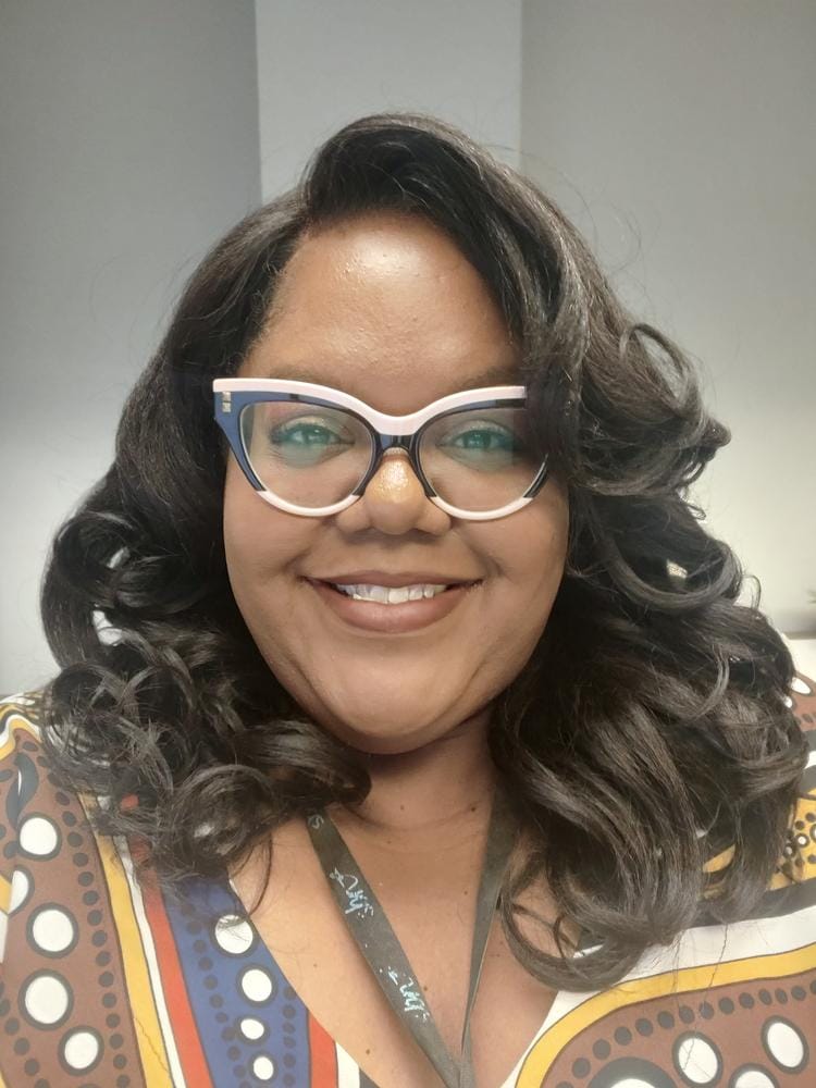 Customer photo review of Outre Perfect Hairline Synthetic HD Lace Wig - JULIANNE