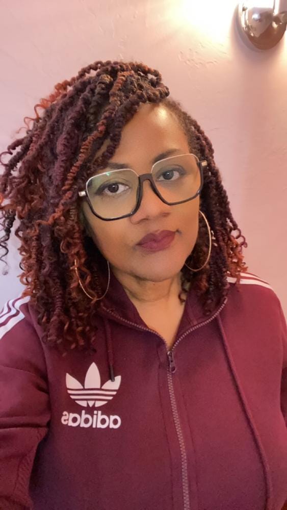 Customer photo review of Outre Crochet Braids X-Pression Twisted Up 2X Boho Wavy Bombtwist 10"