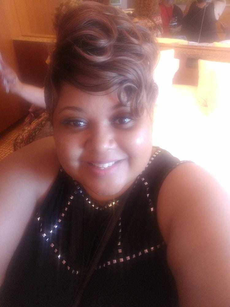 Customer photo review of Outre Human Hair Wig DUBY PIXIE