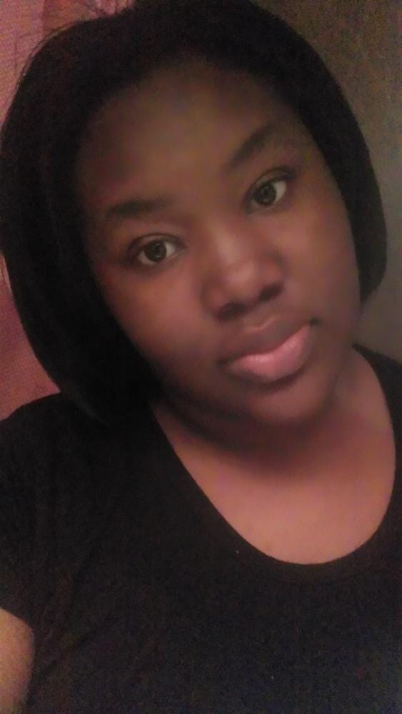 Customer photo review of Vanessa Wig VECY