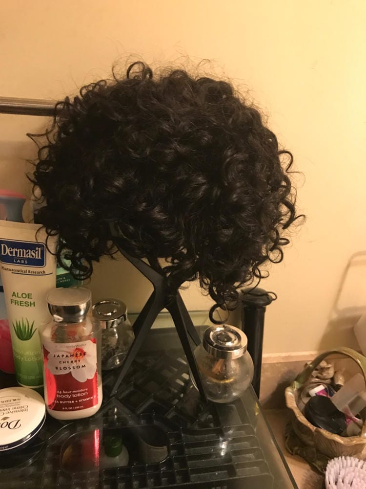 Customer photo review of Portable Wig Stand