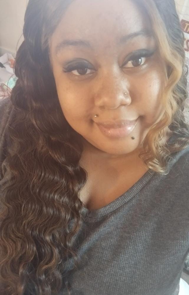 Customer photo review of Sensationnel Vice Synthetic HD Lace Wig - VICE UNIT 6