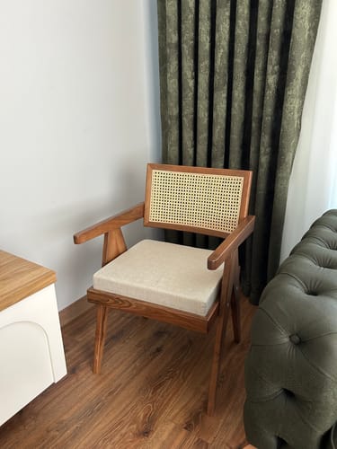Customer photo review of Pierre Jeanneret Yemek Sandalyesi (Masif Ceviz)