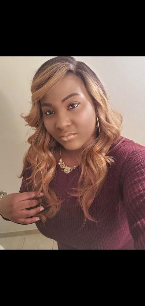 Customer photo review of Outre Synthetic I Part Swiss Lace Front Wig - STEVIE