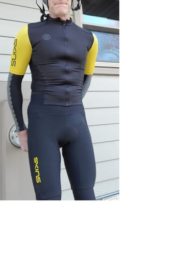 Customer photo review of SKINS SERIES-3 MEN'S THERMAL LONG SLEEVE TOP BLACK