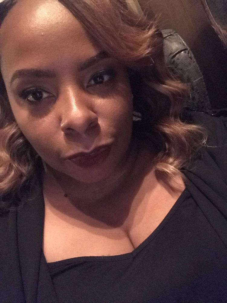 Customer photo review of Freetress Equal Invisible L Part Synthetic Hair Wig - CHASTY