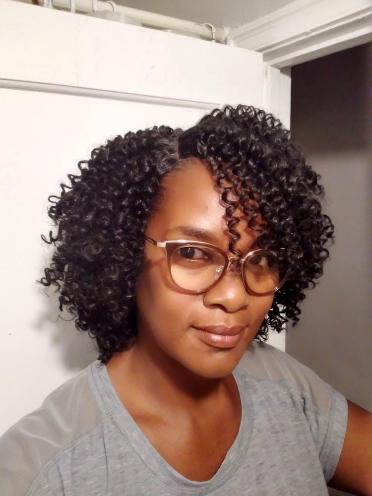 Customer photo review of Outre Premium Synthetic Converti-Cap Wig - BAHAMA MAMA