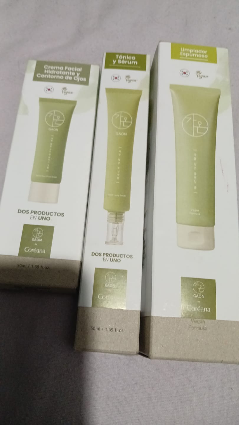 Customer photo review of Crema  Antioxidante y Contorno de Ojos Vegana Gaon 50ml