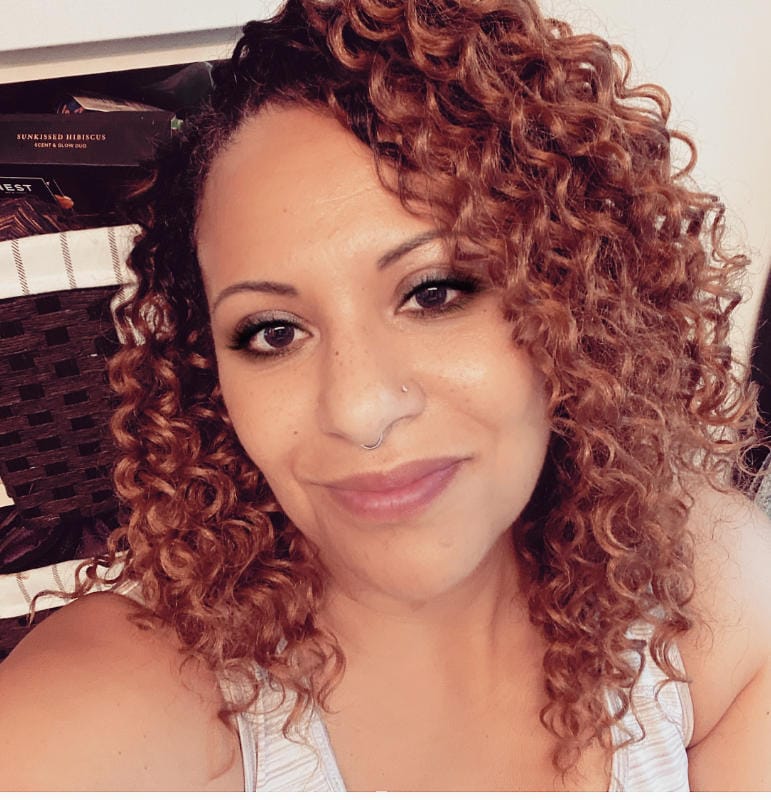 Customer photo review of Freetress Crochet Braid - BEACH CURL 12"-18"