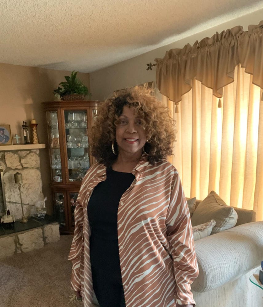 Customer photo review of Vanessa Top Super C Side Synthetic Lace Part Wig - DEKEE