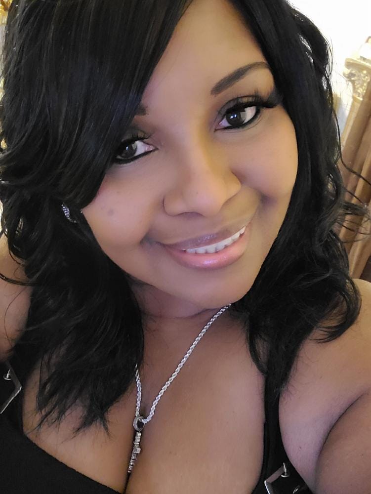 Customer photo review of Freetress Fullcap Band Wig BALI GIRL