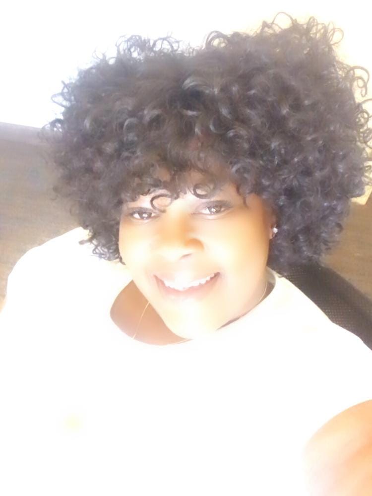 Customer photo review of Bobbi Boss Premium Synthetic Wig M707 BUTTER CUP