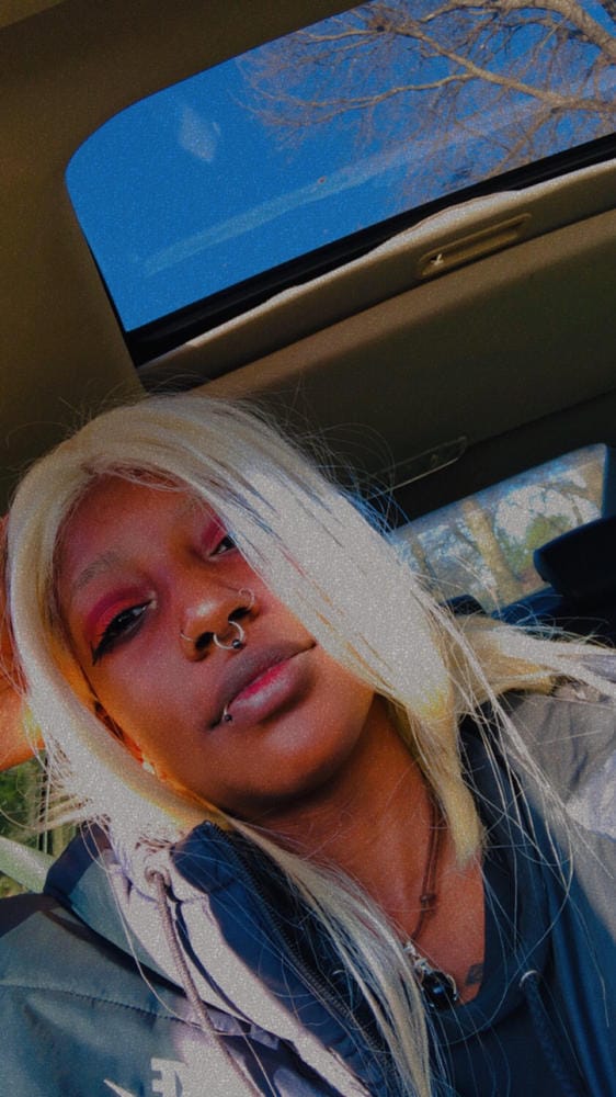 Customer photo review of Outre Synthetic Melted Hairline Deluxe Wide HD Lace Front Wig - ARLISSA