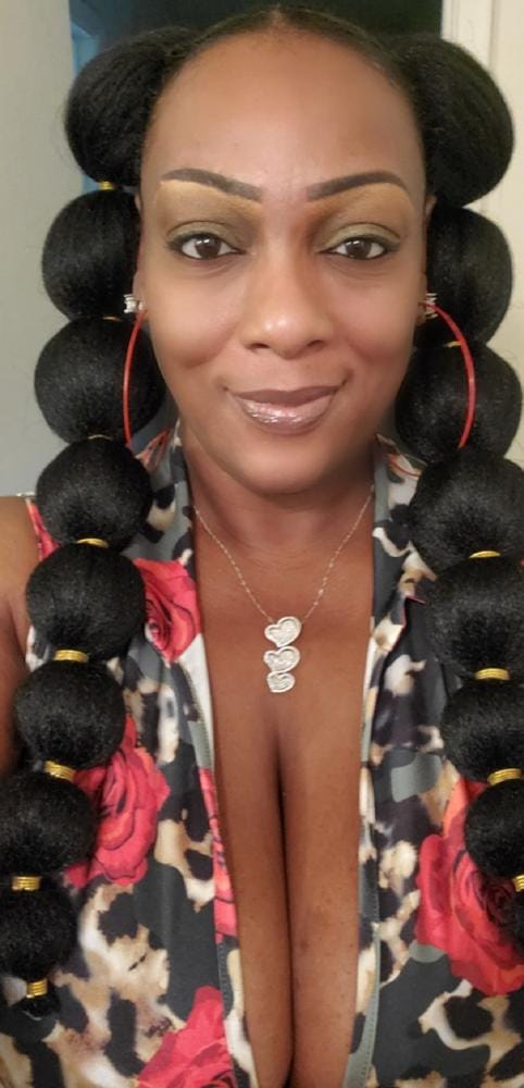 Customer photo review of Vivica A Fox Pure Stretch Cap Wig CHARLI