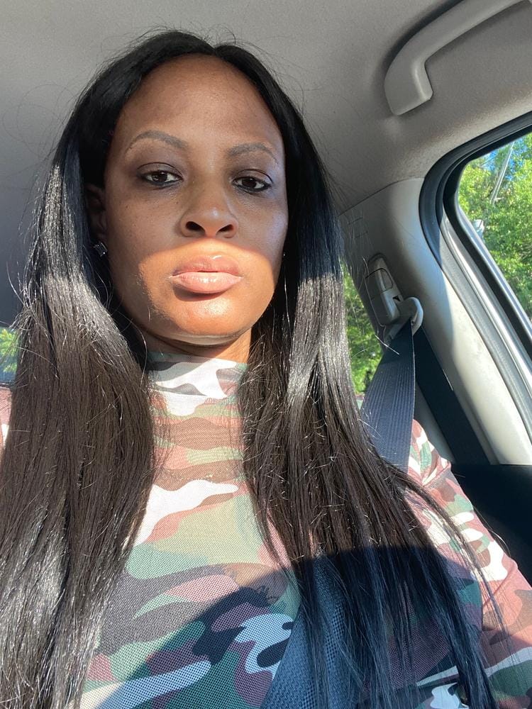 Customer photo review of Shake N Go Organique Synthetic Lace Front Wig - LIGHT YAKY STRAIGHT 24