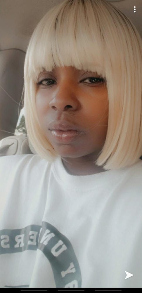 Customer photo review of Model Model Clean Cap Protectif Style Synthetic Hair Wig - NUMBER 17