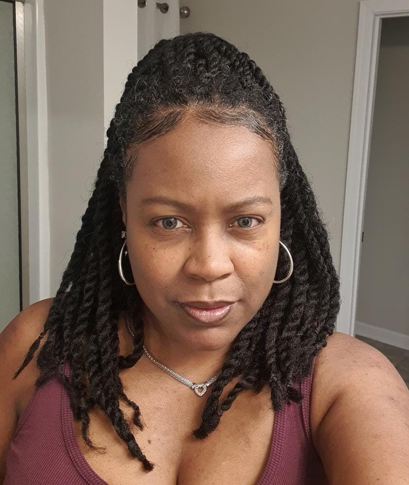 Customer photo review of Outre X-Pression Twisted Up Crochet Braid - 3X SPRINGY AFRO TWIST 24"