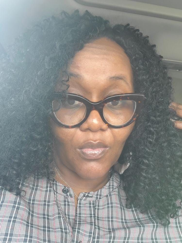 Customer photo review of Outre Human Hair Blend Big Beautiful Hair Clip In 9 - 4A KINKY CURLY