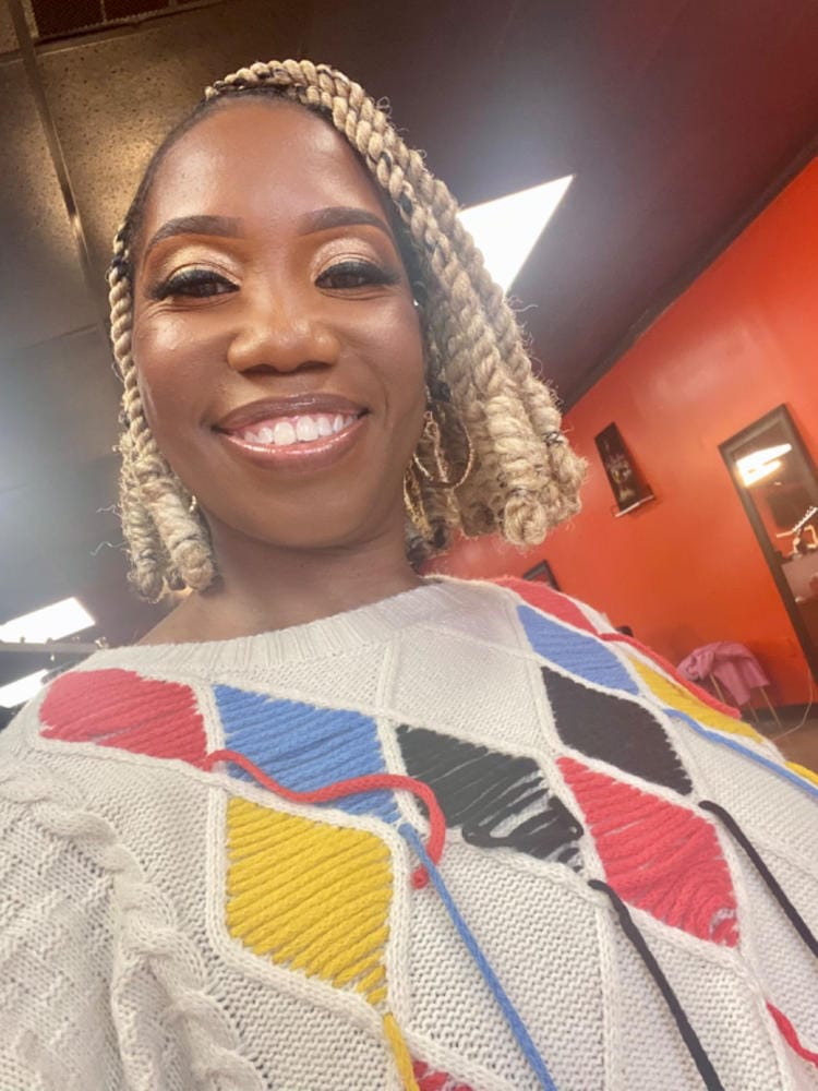 Customer photo review of Freetress Equal Cuban Double Strand Style TWIST BRAID 12"-24"