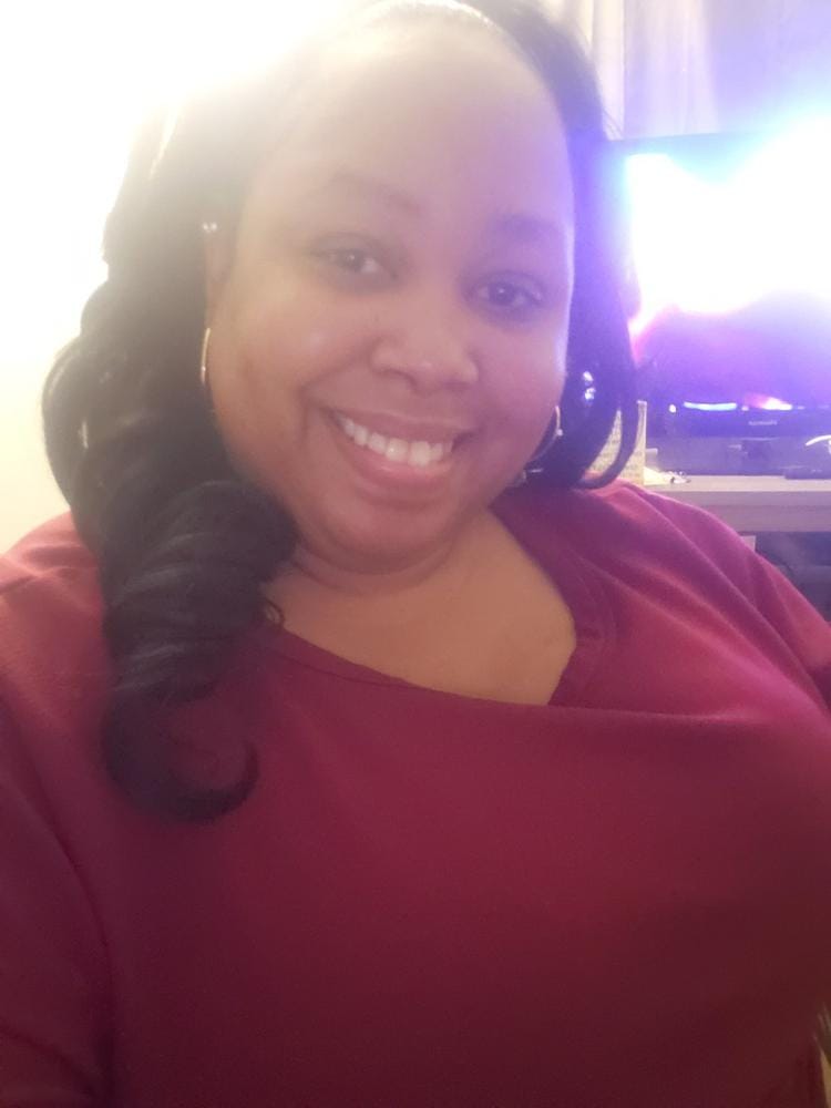 Customer photo review of Outre Quick Weave Synthetic Half Wig - NEESHA H305