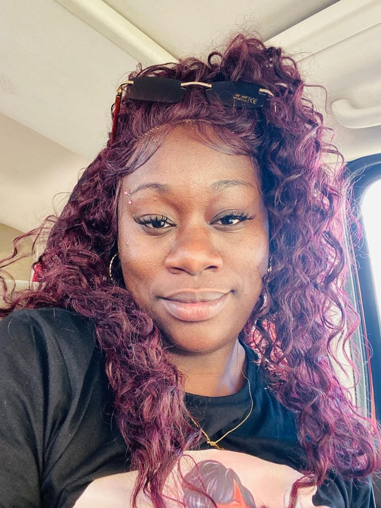 Customer photo review of Motown Tress Wig Susie