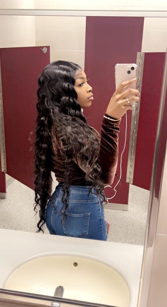 Customer photo review of Sensationnel Vice Synthetic HD Lace Wig - VICE UNIT 6