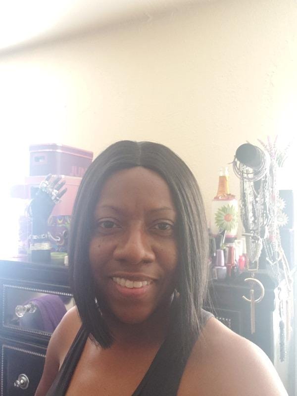 Customer photo review of Outre Synthetic Lace Part Daily Wig - ZENYA