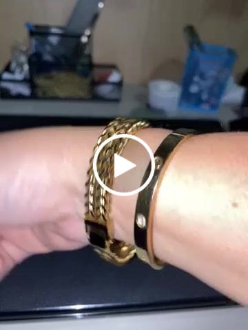 Customer video review of Pulseira Link Banhado em Ouro 18k