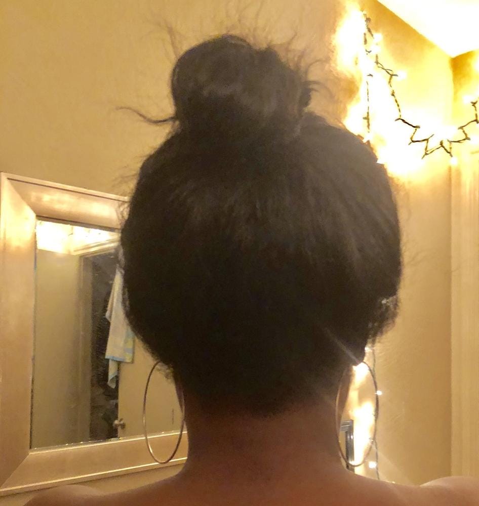 Customer photo review of Outre Quick Weave Half Wig PENNY 26 Inch