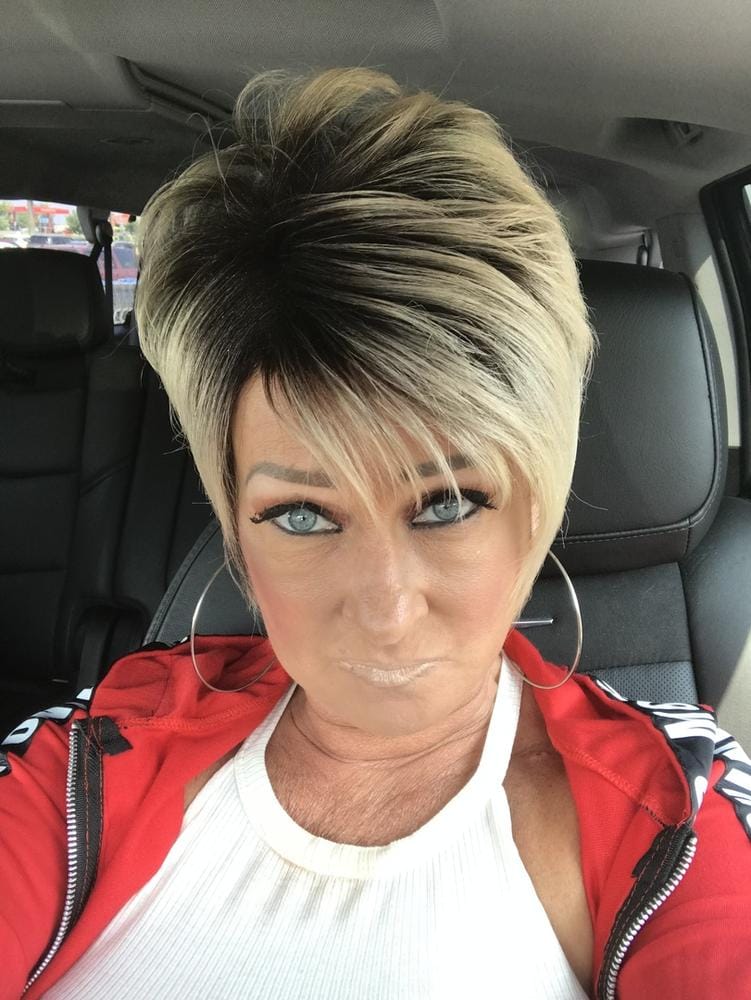 Customer photo review of Vanessa Wig HOBY