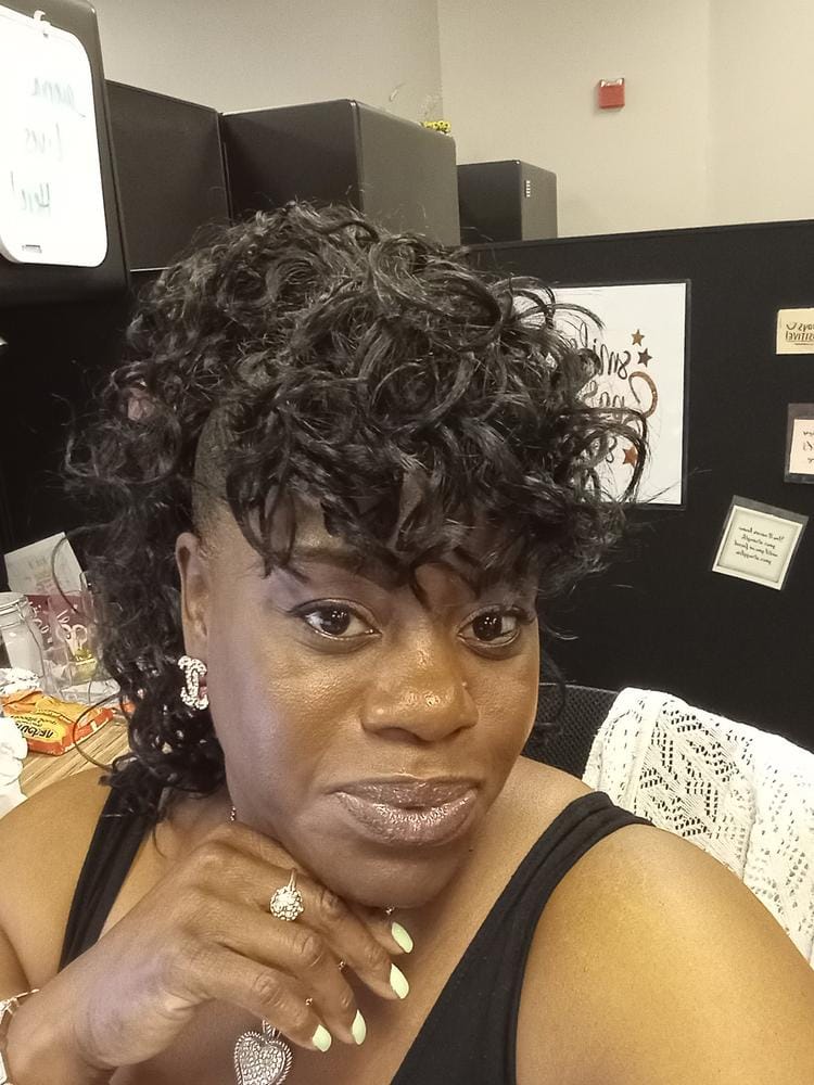 Customer photo review of Outre Synthetic Bang x Pony Quick Pony CYNDI