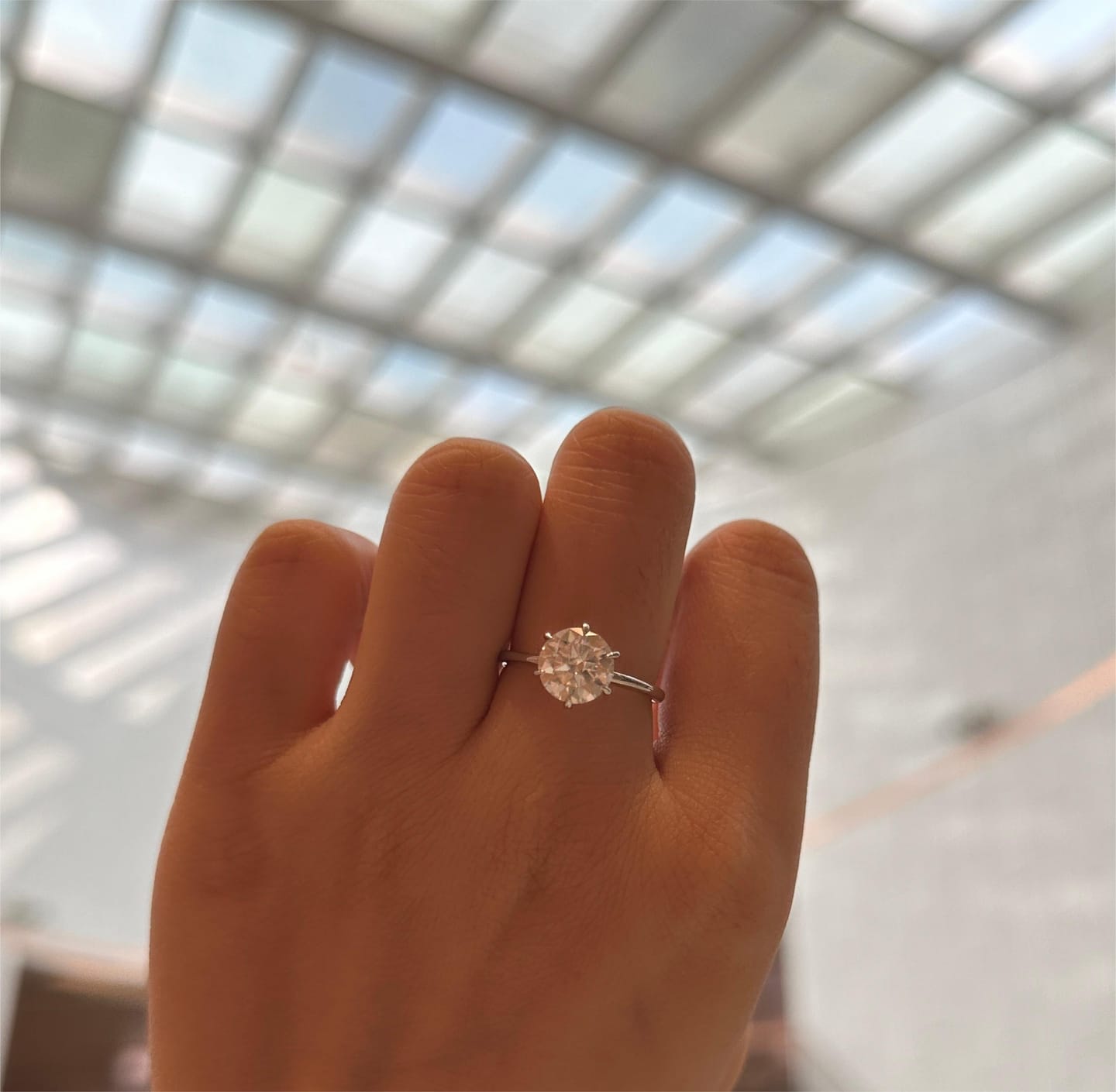 Customer photo review of S925 2.0 Carat Moissanite 6 Prong Round Cut Promise Ring