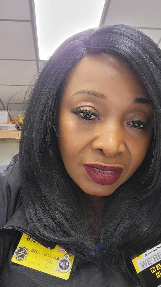 Customer photo review of Sensationnel Synthetic Cloud 9 HD 13x6 What Lace Wig EMERY