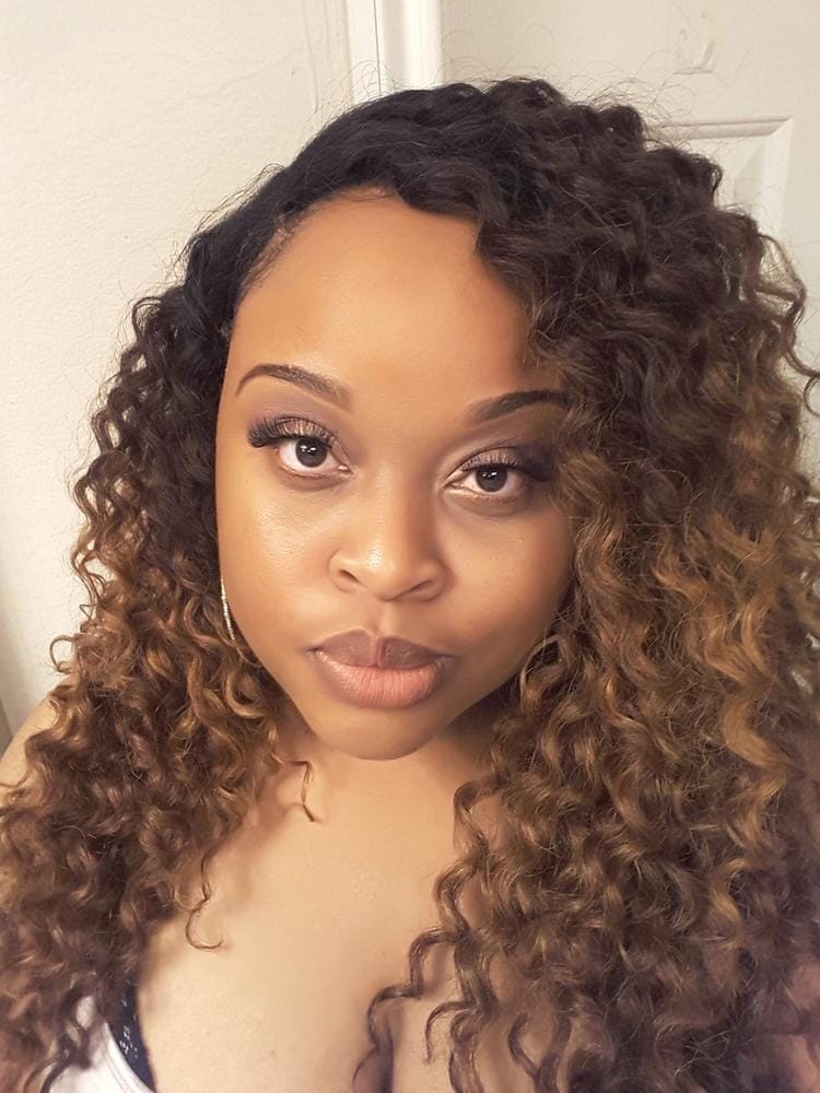 Customer photo review of Sensationnel Empress Curls Kinks & CO Textured Synthetic Lace Front Wig SHOW STOPPER