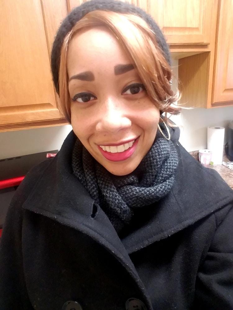 Customer photo review of Model Model Fullcap Wig CARMEN